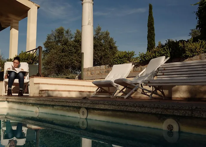 Casa Rural En Cigarral De Villamarta Toledo Con Piscina Privada Toledo